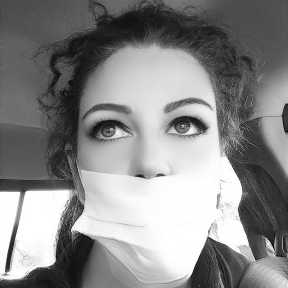 Meet your Posher, Mrssue0225 - Picture 1 of 1